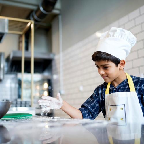 child-chef-flour