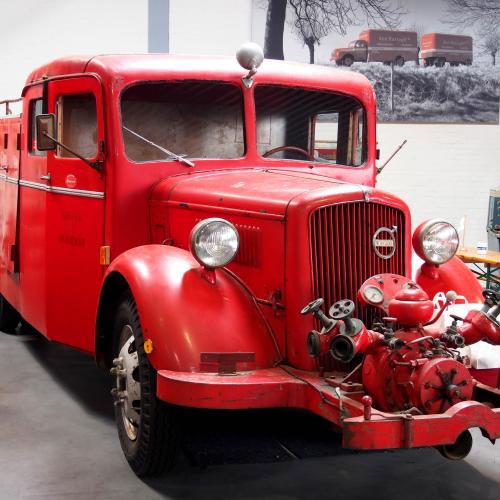 red-fire-engine